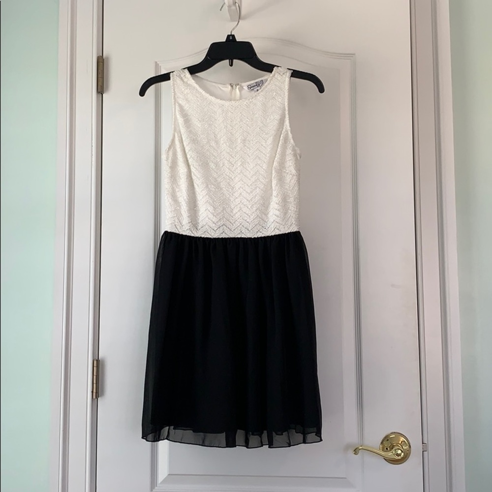 Black and white dress